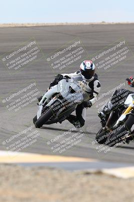 media/Mar-13-2022-SoCal Trackdays (Sun) [[112cf61d7e]]/Bowl Exit (1110am)/